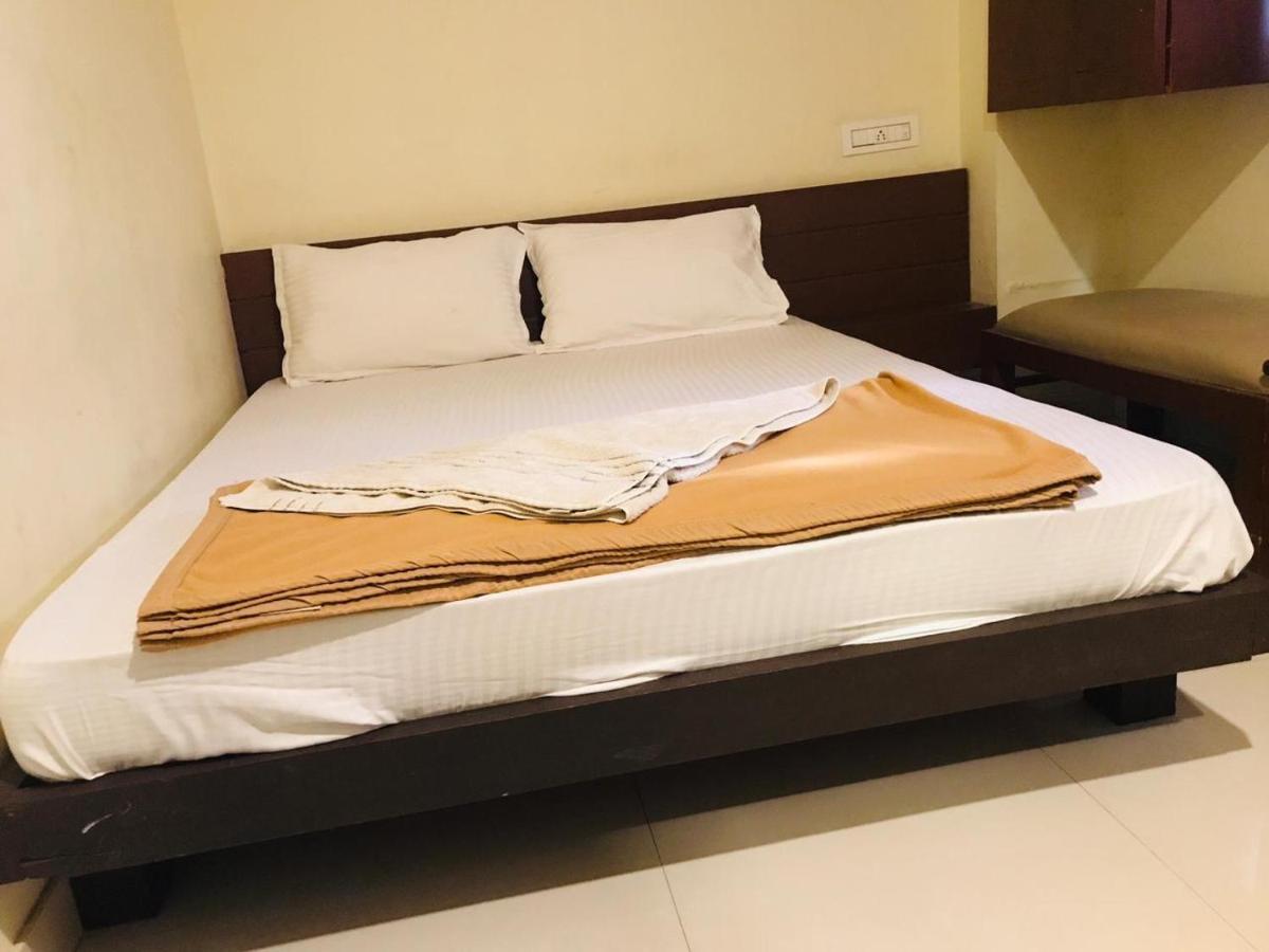 Staymaker Bright Palace Residency Шімоґа Екстер'єр фото